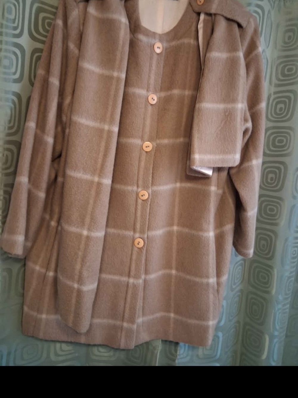 Classic Plaid Button-Front Women's Sweater Coat - Taupe